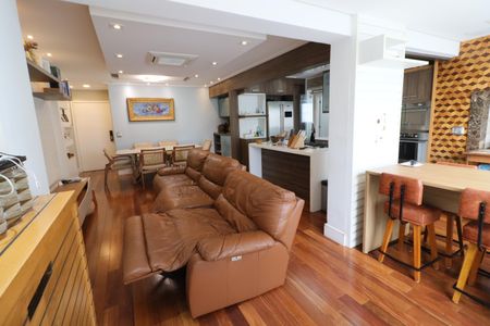 Apartamento para alugar com 116m², 3 quartos e 2 vagasSala