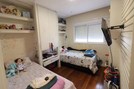 Apartamento para alugar com 116m², 3 quartos e 2 vagasQuarto 2