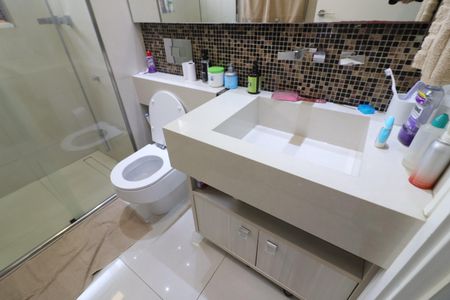 Apartamento para alugar com 116m², 3 quartos e 2 vagasBanheiro da Suíte 1