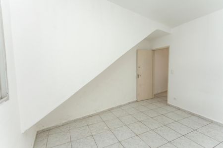 Quarto de casa para alugar com 1 quarto, 40m² em Vila Marari, São Paulo