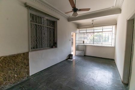 Sala de casa para alugar com 4 quartos, 500m² em Fátima, Niterói