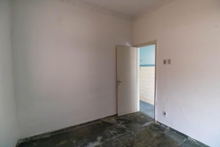 Casa à venda com 500m², 4 quartos e 5 vagas Casa à venda com 500m², 4 quartos e 5 vagasQuarto 2