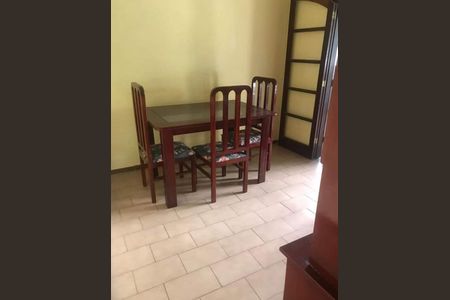 Cozinha de kitnet/studio para alugar com 1 quarto, 40m² em Curicica, Rio de Janeiro