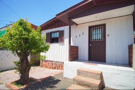 Casa para alugar com 90m², 2 quartos e sem vagaEntrada