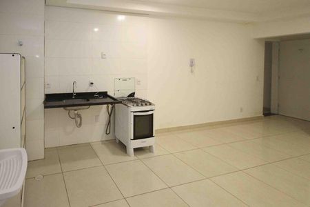 Apartamento à venda com 46m², 2 quartos e sem vaga Apartamento à venda com 46m², 2 quartos e sem vagaCozinha e Área de Serviço