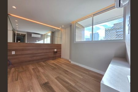 Quarto Suíte 2 de apartamento à venda com 4 quartos, 203m² em Funcionários, Belo Horizonte