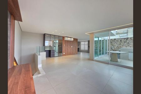 Apartamento à venda com 203m², 4 quartos e 3 vagasSala 2 andar