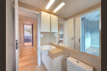 Apartamento à venda com 203m², 4 quartos e 3 vagasBanheiro da Suíte 3