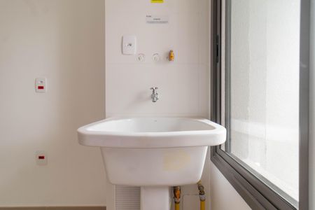 Apartamento à venda com 79m², 2 quartos e 1 vaga Apartamento à venda com 79m², 2 quartos e 1 vagaÁrea de Serviço