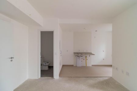 Apartamento à venda com 79m², 2 quartos e 1 vaga Apartamento à venda com 79m², 2 quartos e 1 vagaSala