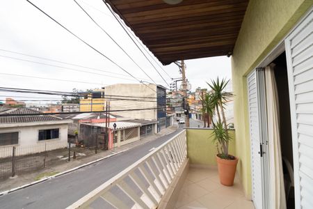 Casa para alugar com 3 quartos, 150m² em Parque Nações Unidas, São Paulo