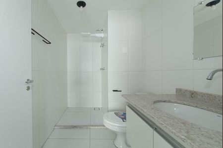 Studio para alugar com 30m², 1 quarto e sem vaga Studio para alugar com 30m², 1 quarto e sem vagaBanheiro