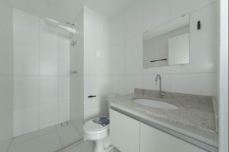 Studio para alugar com 30m², 1 quarto e sem vaga Studio para alugar com 30m², 1 quarto e sem vagaBanheiro
