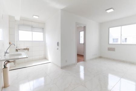 Sala de apartamento à venda com 2 quartos, 38m² em São Miguel, São Paulo