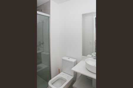 Banheiro de kitnet/studio para alugar com 1 quarto, 26m² em Perdizes, São Paulo