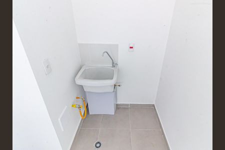 Apartamento à venda com 38m², 2 quartos e sem vaga Apartamento à venda com 38m², 2 quartos e sem vagaCozinha e Área de Serviço