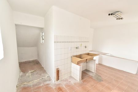Casa à venda com 268m², 6 quartos e 1 vaga Casa à venda com 268m², 6 quartos e 1 vagaLavanderia