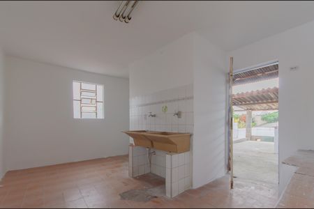 Casa à venda com 268m², 6 quartos e 1 vagaÁrea de Serviço