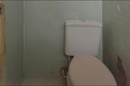 Casa à venda com 268m², 6 quartos e 1 vagaBanheiro Social