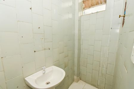 Casa à venda com 268m², 6 quartos e 1 vaga Casa à venda com 268m², 6 quartos e 1 vagaBanheiro 1