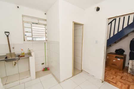 Casa à venda com 268m², 6 quartos e 1 vaga Casa à venda com 268m², 6 quartos e 1 vagaCozinha 1