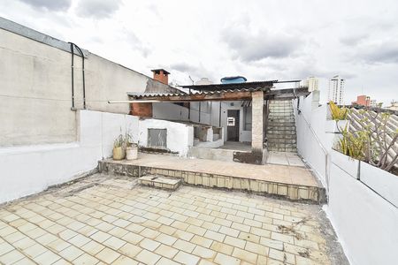 Casa à venda com 268m², 6 quartos e 1 vaga Casa à venda com 268m², 6 quartos e 1 vagaTerraço