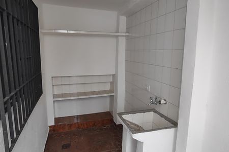 Casa para alugar com 36m², 1 quarto e sem vagaÁrea de Serviço