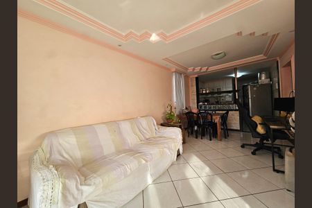 sala de casa para alugar com 2 quartos, 90m² em Pau Miúdo, Salvador