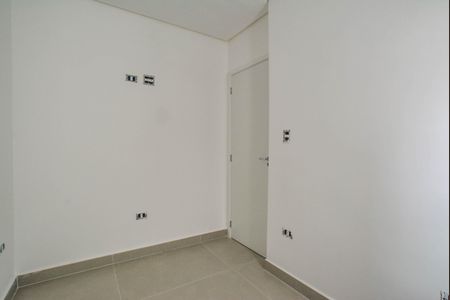 Apartamento à venda com 130m², 3 quartos e 2 vagasQuarto 2