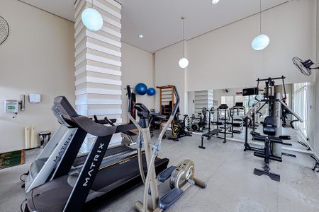 Apartamento à venda com 380m², 3 quartos e 6 vagasÁrea comum - Academia