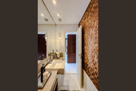 Apartamento à venda com 380m², 3 quartos e 6 vagasLavabo