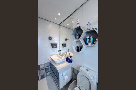 Apartamento à venda com 380m², 3 quartos e 6 vagasBanheiro da Suíte 3