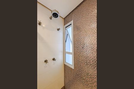 Apartamento à venda com 380m², 3 quartos e 6 vagasBanheiro da Suíte 2