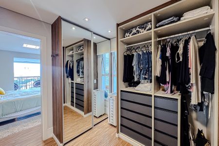 Apartamento à venda com 380m², 3 quartos e 6 vagasSuíte