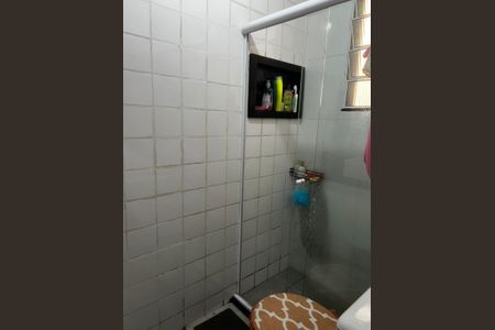 Casa de condomínio à venda com 68m², 2 quartos e 2 vagasBanheiro