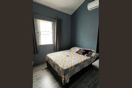 Casa de condomínio à venda com 68m², 2 quartos e 2 vagasQuarto