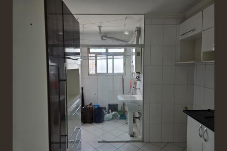 Apartamento para alugar com 64m², 2 quartos e 1 vagaCozinha 