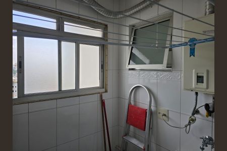 Apartamento para alugar com 64m², 2 quartos e 1 vagaÁrea de Serviço