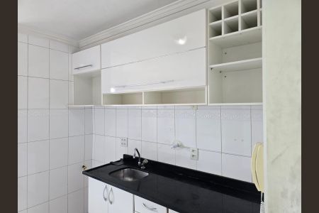 Apartamento para alugar com 64m², 2 quartos e 1 vagaCozinha 