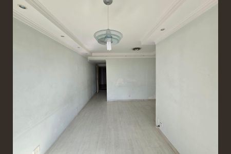 Sala  de apartamento para alugar com 2 quartos, 64m² em Vila das Bandeiras, Guarulhos