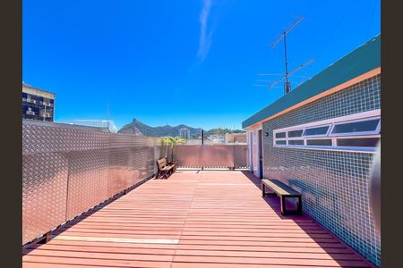 Apartamento à venda com 84m², 2 quartos e 1 vaga Apartamento à venda com 84m², 2 quartos e 1 vagaÁrea comum