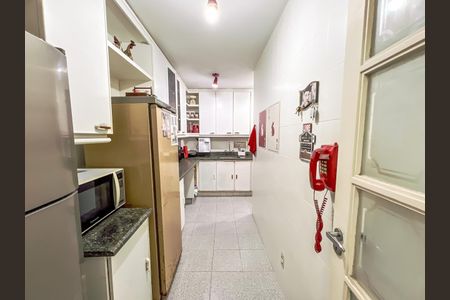 Apartamento à venda com 84m², 2 quartos e 1 vaga Apartamento à venda com 84m², 2 quartos e 1 vagaCozinha