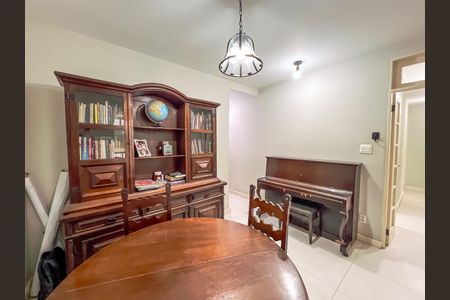 Sala de apartamento à venda com 2 quartos, 84m² em Flamengo, Rio de Janeiro