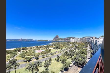 Apartamento à venda com 84m², 2 quartos e 1 vaga Apartamento à venda com 84m², 2 quartos e 1 vagaÁrea comum