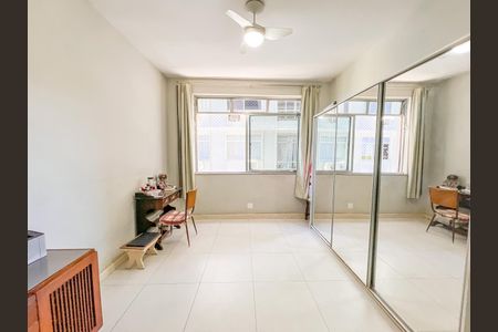 Quarto de apartamento à venda com 2 quartos, 84m² em Flamengo, Rio de Janeiro