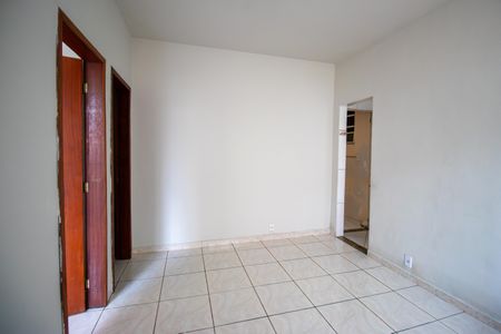 Sala de casa à venda com 2 quartos, 80m² em Irajá, Rio de Janeiro