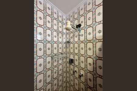 Casa à venda com 215m², 4 quartos e 3 vagas Casa à venda com 215m², 4 quartos e 3 vagasBanheiro Social