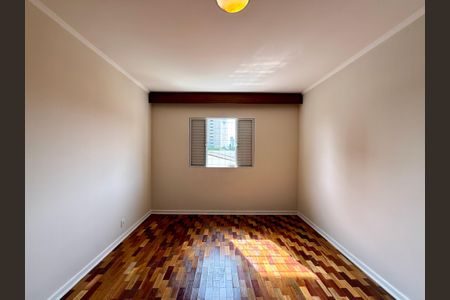 Casa à venda com 215m², 4 quartos e 3 vagas Casa à venda com 215m², 4 quartos e 3 vagasQuarto 3