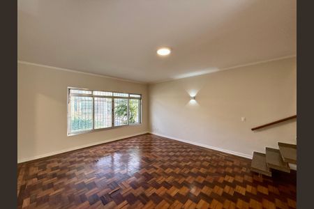 Sala de casa à venda com 4 quartos, 215m² em Jardim Aeroporto, São Paulo