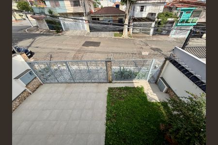 Casa à venda com 215m², 4 quartos e 3 vagas Casa à venda com 215m², 4 quartos e 3 vagasVista Suíte